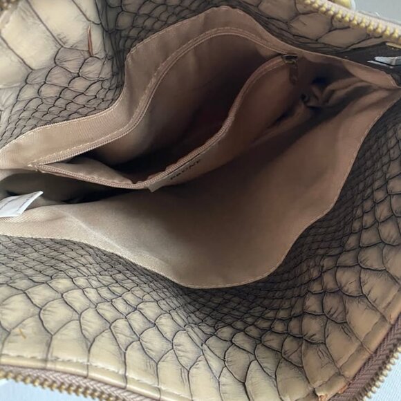 PRÜNE Leather Fold over Clutch - Picture 5 of 5